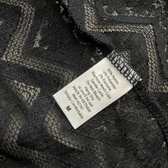 Lularoe Black Lace Mid Sleeve Open Cardigan Size Medium. - Picture 5 of 5